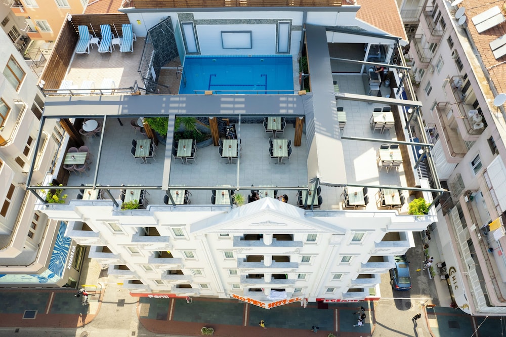 Ergun Hotel — Hotel building in Alanya