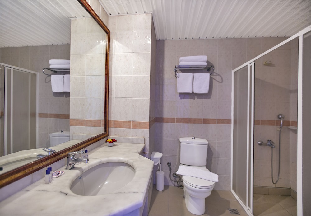 Ergun Hotel — Hotel rooms in Alanya