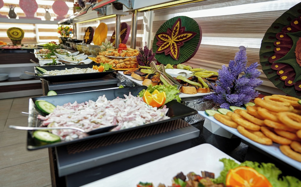 Ergun Hotel — Restaurant & bars in Alanya