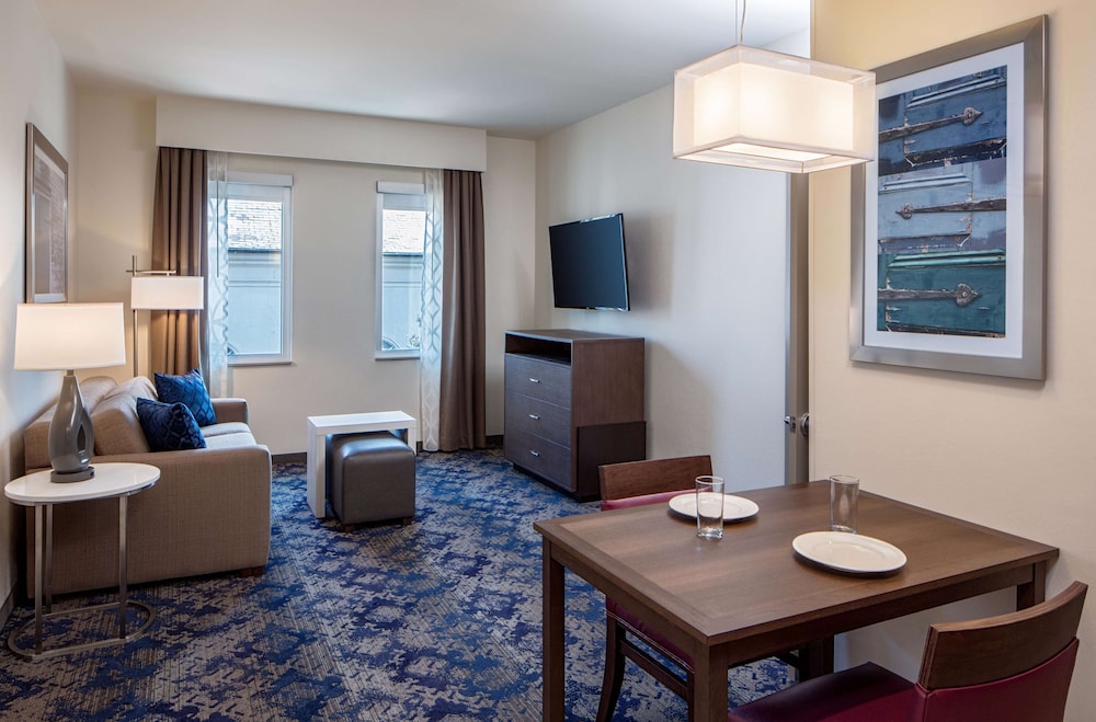 Homewood Suites by Hilton New Orleans French Quarter — Hotel rooms in New Orleans, Louisiana