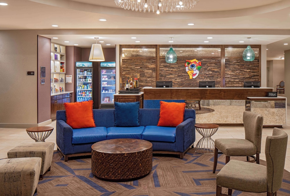 Homewood Suites by Hilton New Orleans French Quarter — Hotel building in New Orleans, Louisiana