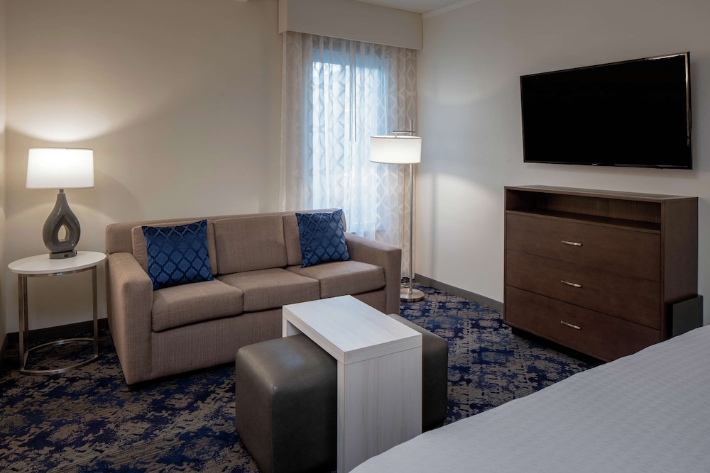 Homewood Suites by Hilton New Orleans French Quarter — Hotel rooms in New Orleans, Louisiana