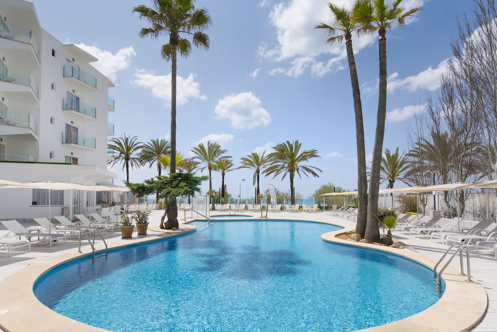 Hotel HSM Golden Playa — Swimming pool in Playa de Palma, Balearic Islands