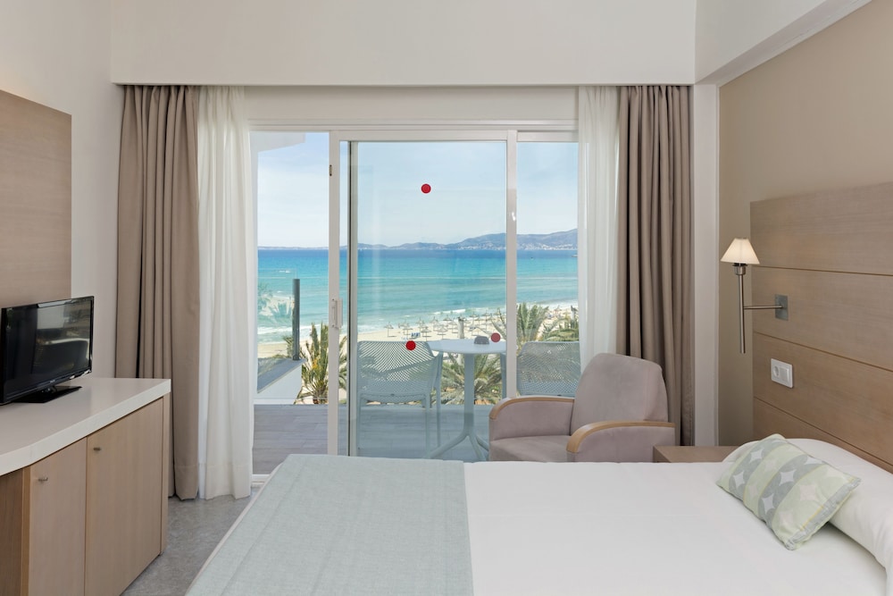 Hotel HSM Golden Playa — Hotel rooms in Playa de Palma, Balearic Islands