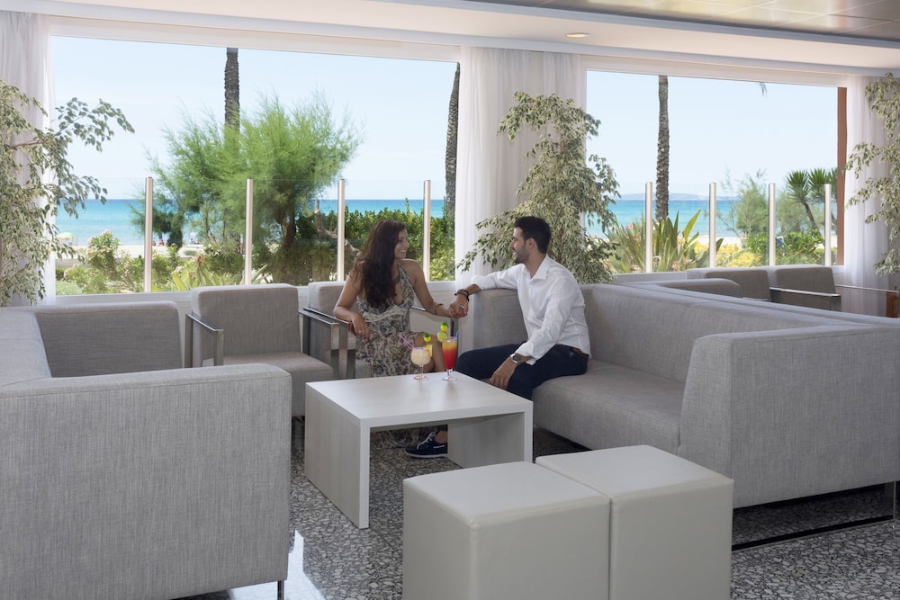 Hotel HSM Golden Playa — Restaurant & bars in Playa de Palma, Balearic Islands