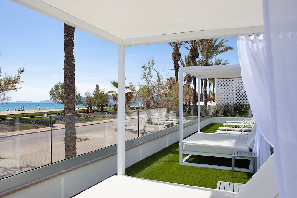 Hotel HSM Golden Playa — Beach in Playa de Palma, Balearic Islands