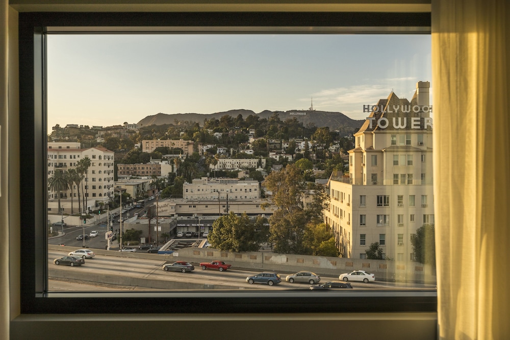 Kimpton Everly Hotel Hollywood by IHG — Hotel rooms in Los Angeles, California