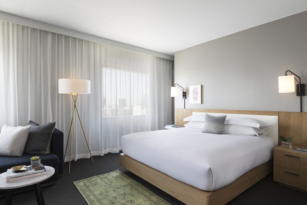 Kimpton Everly Hotel Hollywood by IHG — Hotel rooms in Los Angeles, California