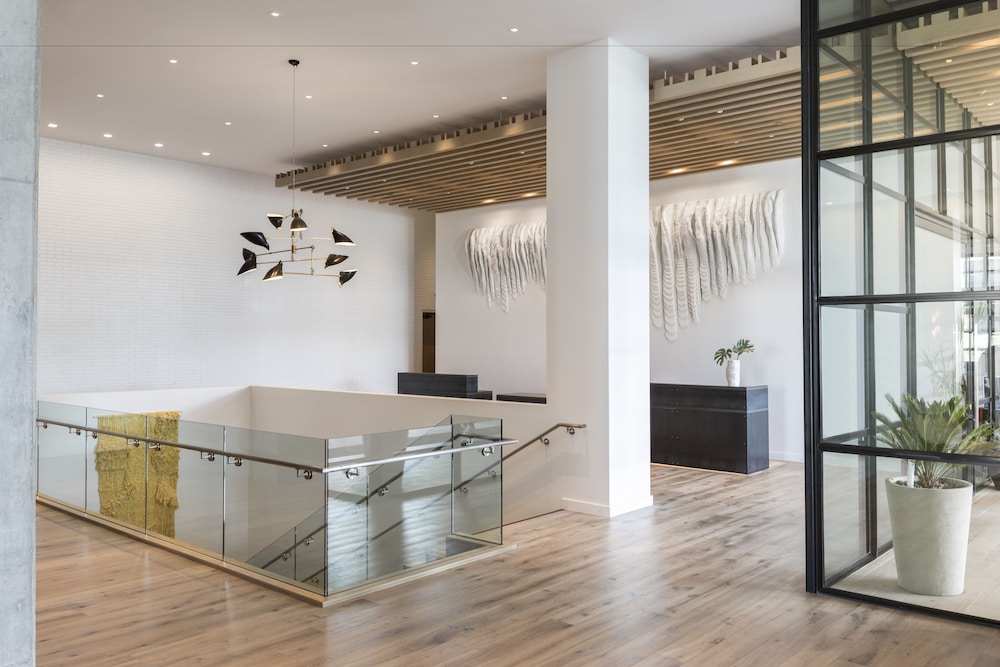 Kimpton Everly Hotel Hollywood by IHG — Hotel building in Los Angeles, California