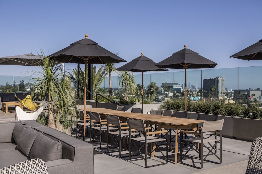 Kimpton Everly Hotel Hollywood by IHG — Restaurant & bars in Los Angeles, California