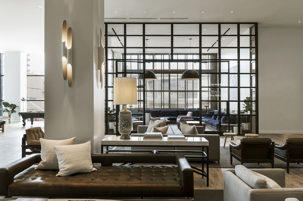 Kimpton Everly Hotel Hollywood by IHG — Hotel rooms in Los Angeles, California
