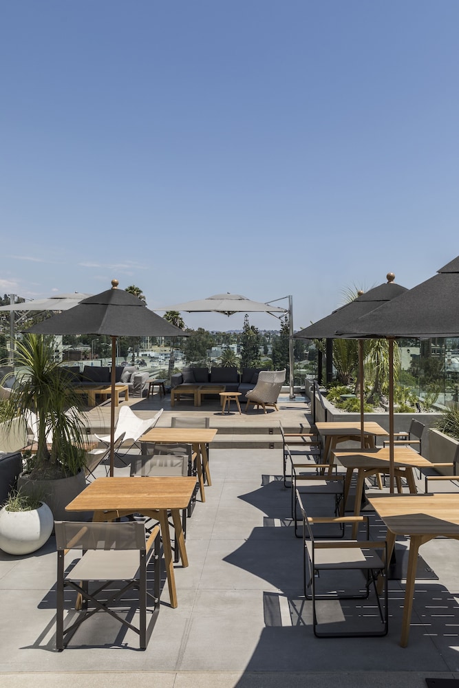 Kimpton Everly Hotel Hollywood by IHG — Restaurant & bars in Los Angeles, California