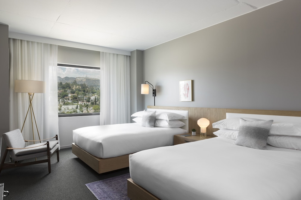Kimpton Everly Hotel Hollywood by IHG — Hotel rooms in Los Angeles, California