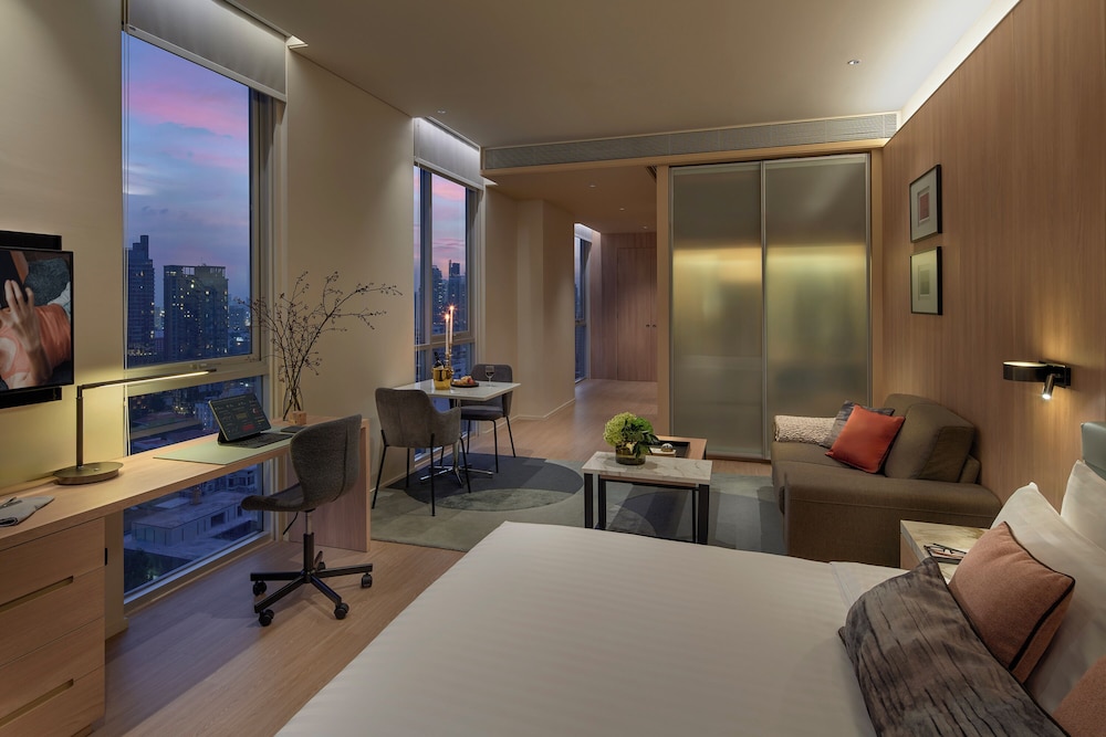 Somerset Sukhumvit Thonglor Bangkok — Hotel rooms in Bangkok, Bangkok