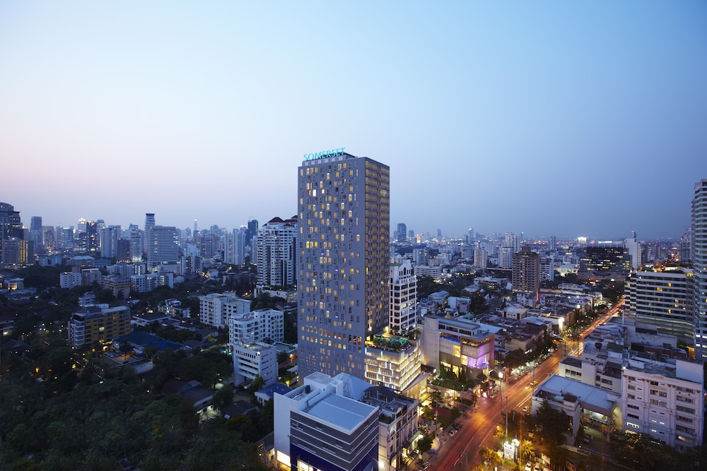 Somerset Sukhumvit Thonglor Bangkok — Hotel building in Bangkok, Bangkok