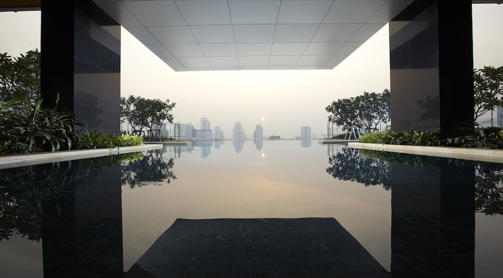 Somerset Sukhumvit Thonglor Bangkok — Swimming pool in Bangkok, Bangkok