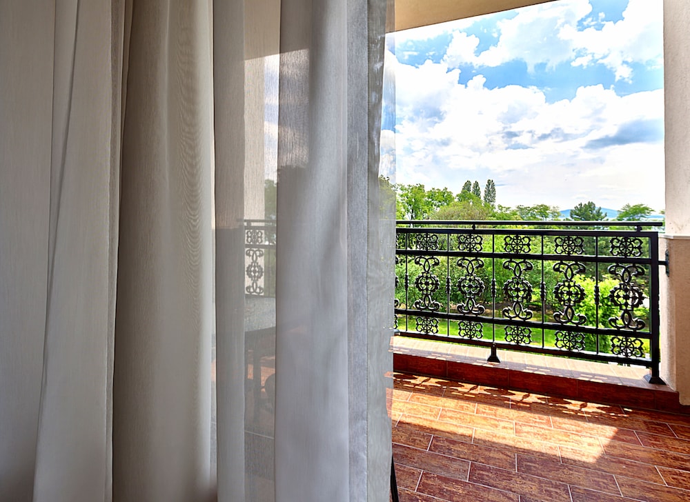 Primoretz Grand Hotel & SPA — Hotel rooms in Bourgas, Burgas Region