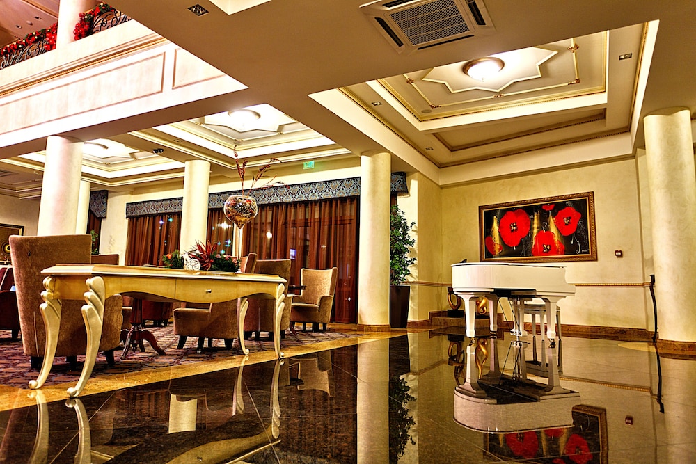 Primoretz Grand Hotel & SPA — Restaurant & bars in Bourgas, Burgas Region