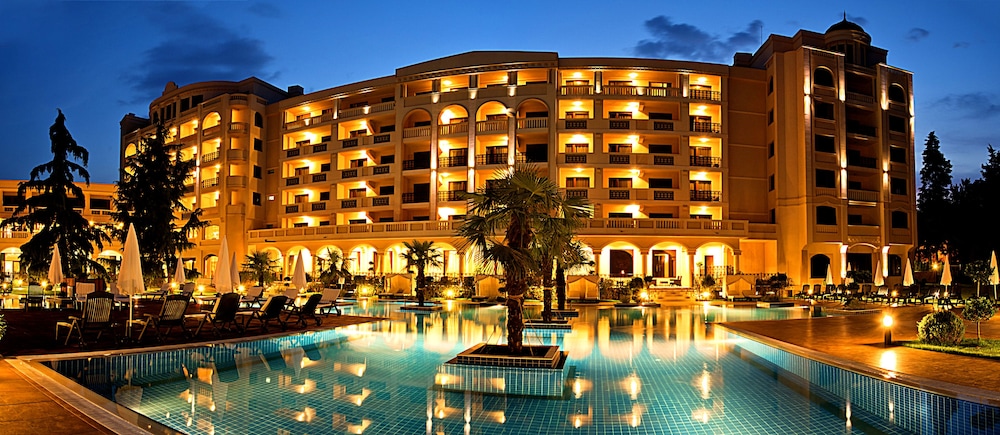 Primoretz Grand Hotel & SPA — Hotel building in Bourgas, Burgas Region