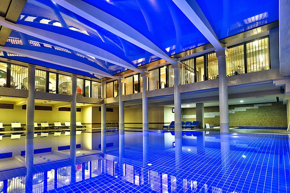 Primoretz Grand Hotel & SPA — Swimming pool in Bourgas, Burgas Region