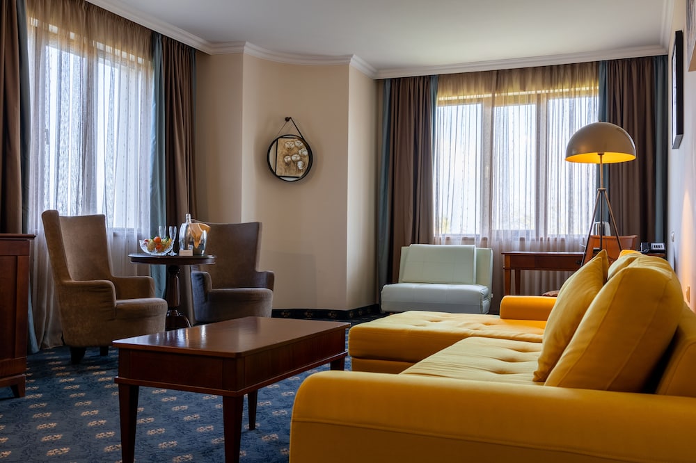 Primoretz Grand Hotel & SPA — Hotel rooms in Bourgas, Burgas Region