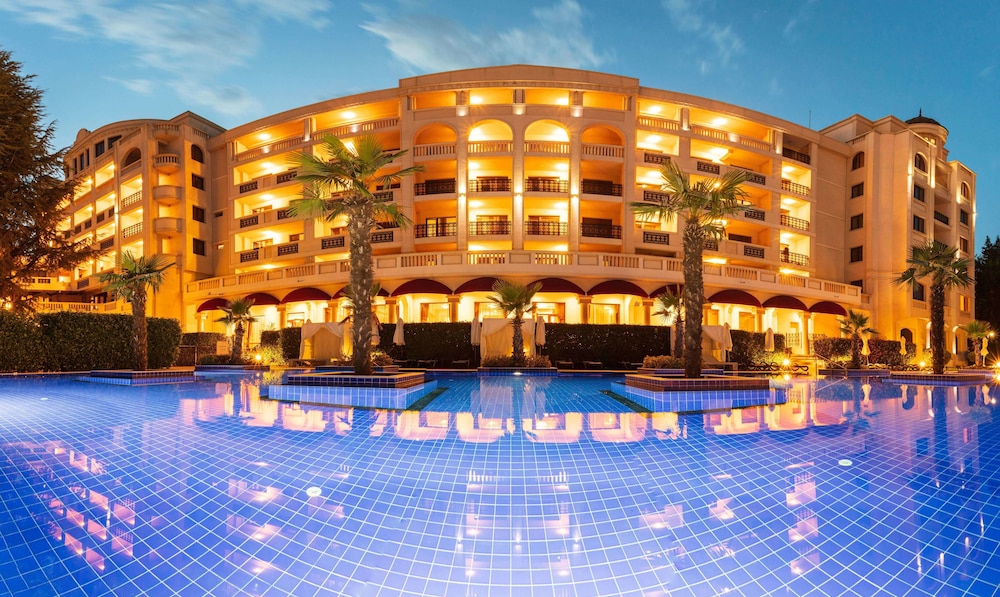 Primoretz Grand Hotel & SPA — Hotel building in Bourgas, Burgas Region