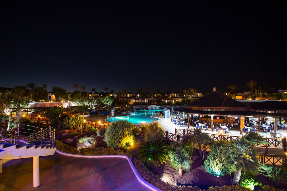 HL Club Playa Blanca Hotel — Swimming pool in Playa Blanca, Canary Islands