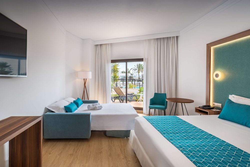 Barceló Cabo de Gata — Hotel rooms in Almeria, Andalusia