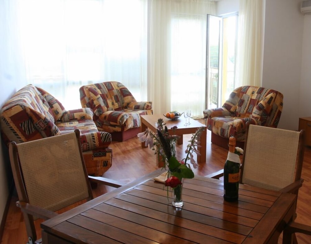 Joya Park Complex — Hotel rooms in Golden Sands, Varna Region