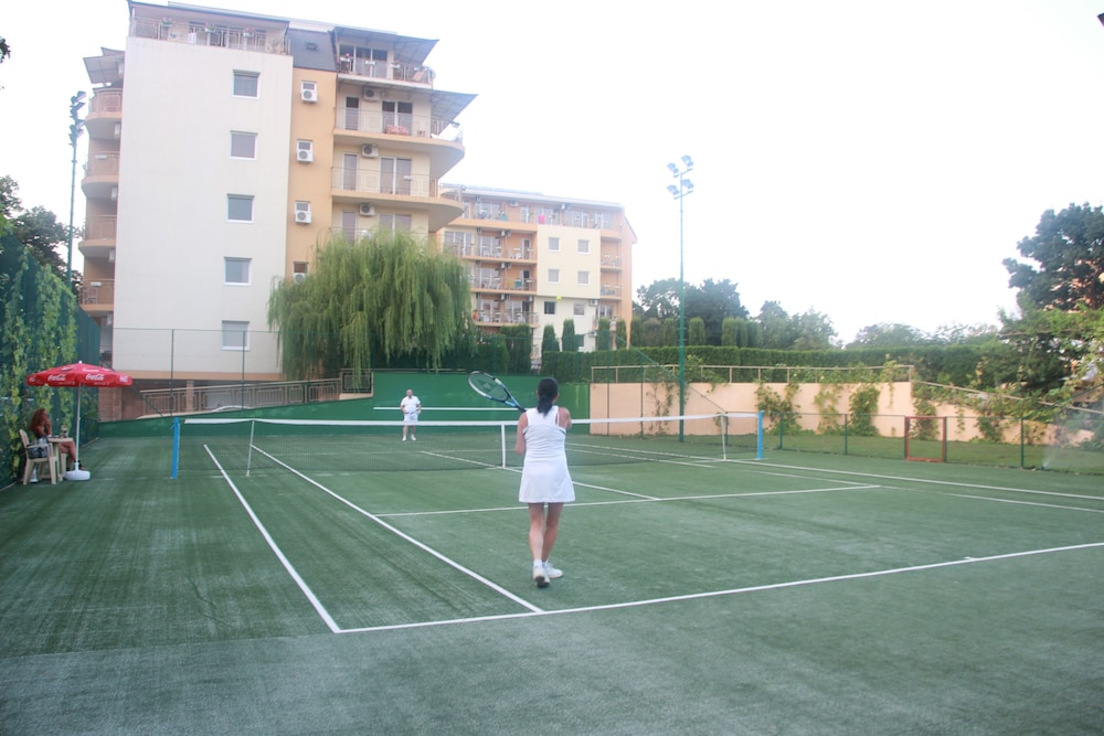 Joya Park Complex — Sports & recreation in Golden Sands, Varna Region