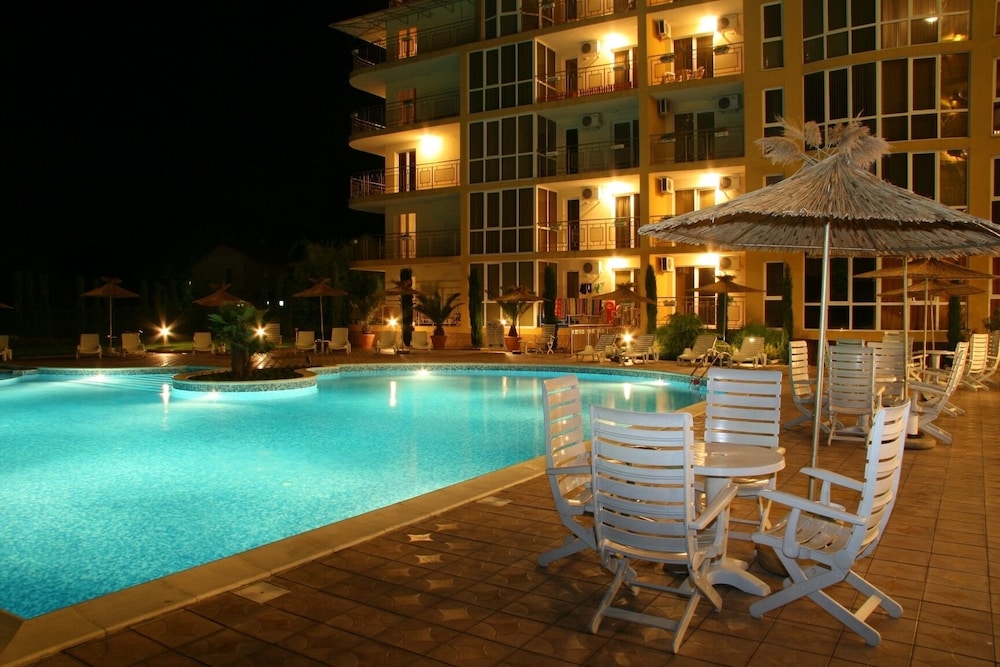 Joya Park Complex — Swimming pool in Golden Sands, Varna Region
