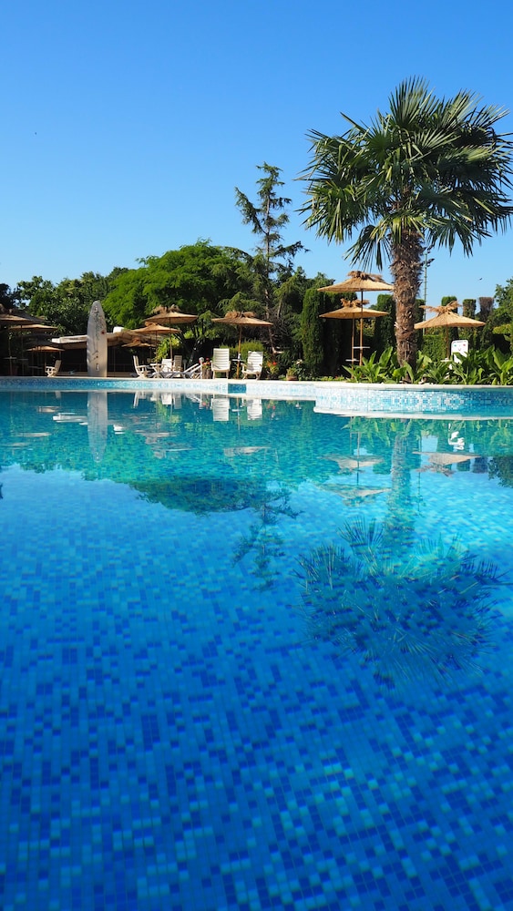 Joya Park Complex — Swimming pool in Golden Sands, Varna Region