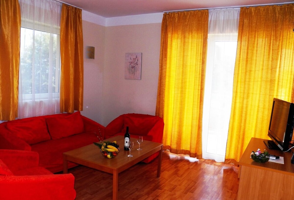 Joya Park Complex — Hotel rooms in Golden Sands, Varna Region