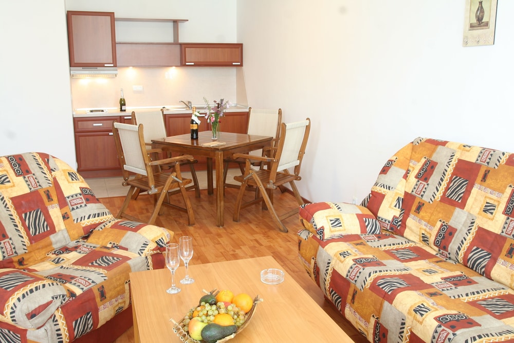 Joya Park Complex — Hotel rooms in Golden Sands, Varna Region