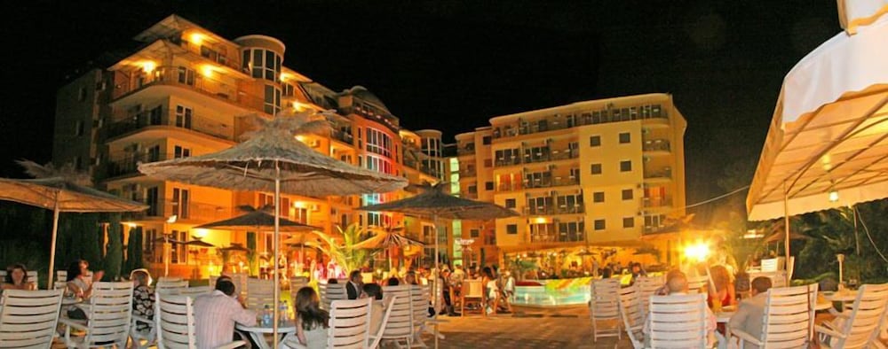 Joya Park Complex — Restaurant & bars in Golden Sands, Varna Region