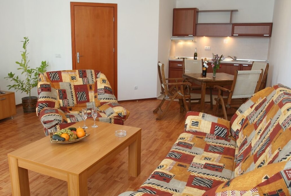 Joya Park Complex — Hotel rooms in Golden Sands, Varna Region