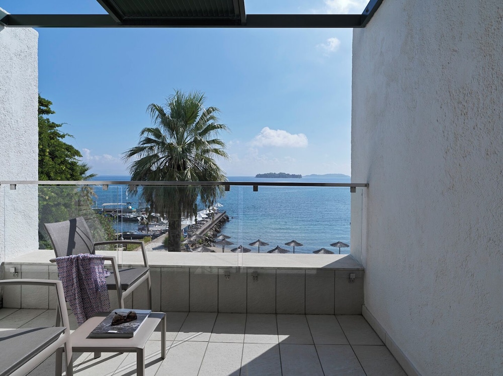 Kontokali Bay Resort & Spa — Rooms in Kontokali, Ionian Islands