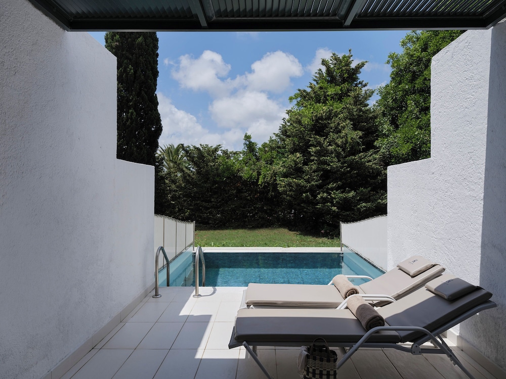 Kontokali Bay Resort & Spa — Rooms in Kontokali, Ionian Islands