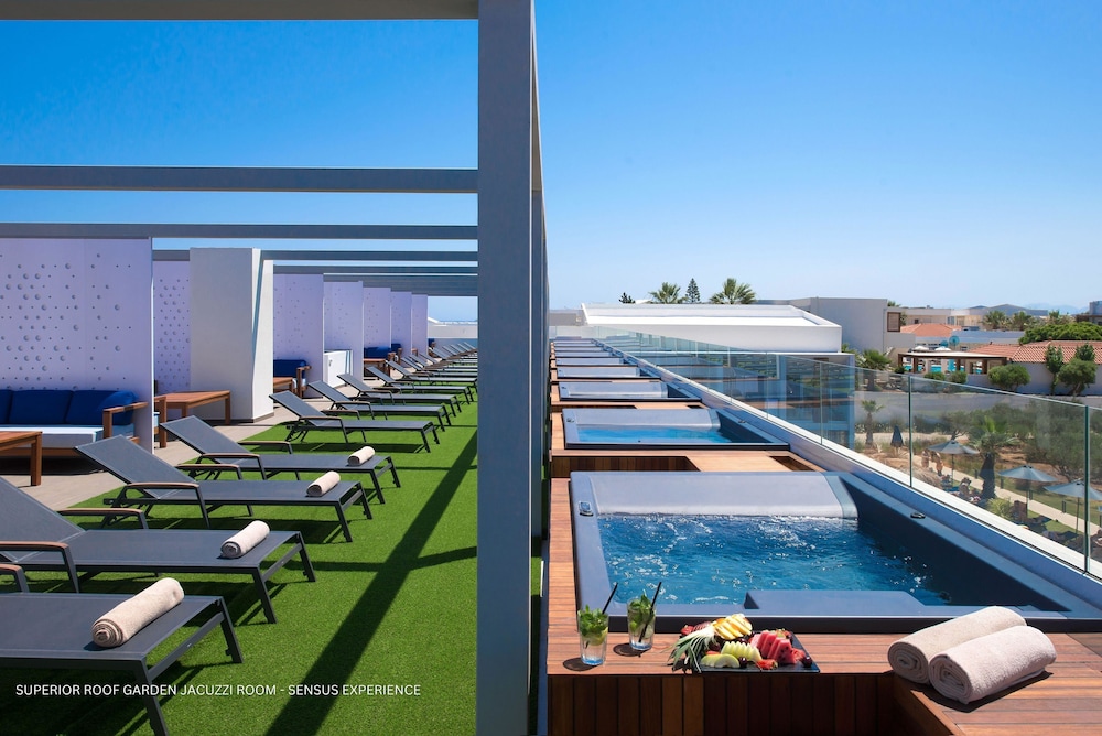 Aelius Hotel & Spa — Swimming pool in Gouves