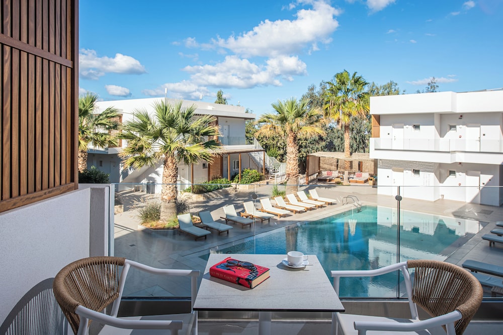 Aelius Hotel & Spa — Swimming pool in Gouves