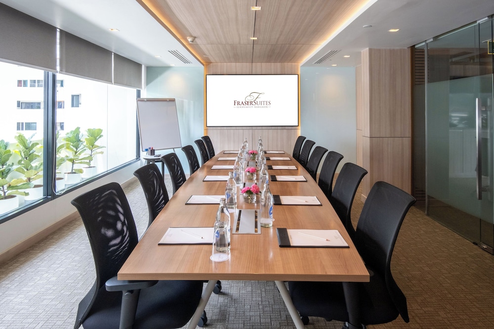 Fraser Suites Sukhumvit, Bangkok — Hotel building in Bangkok, Bangkok