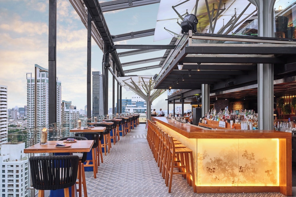 Fraser Suites Sukhumvit, Bangkok — Restaurant & bars in Bangkok, Bangkok