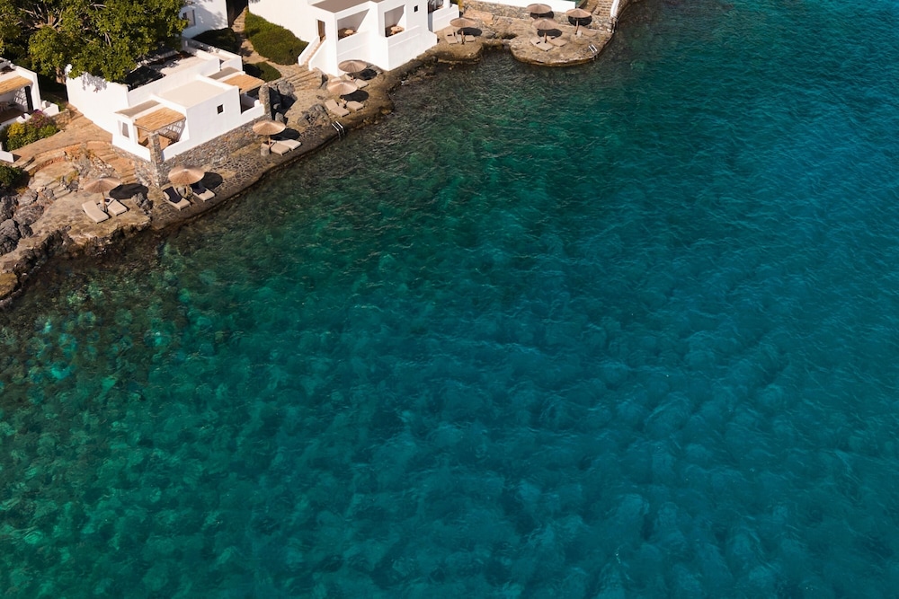 Minos Beach Art Hotel, a Member of Design Hotels — Hotel building in Ammoudara (Agios Nikolaos)