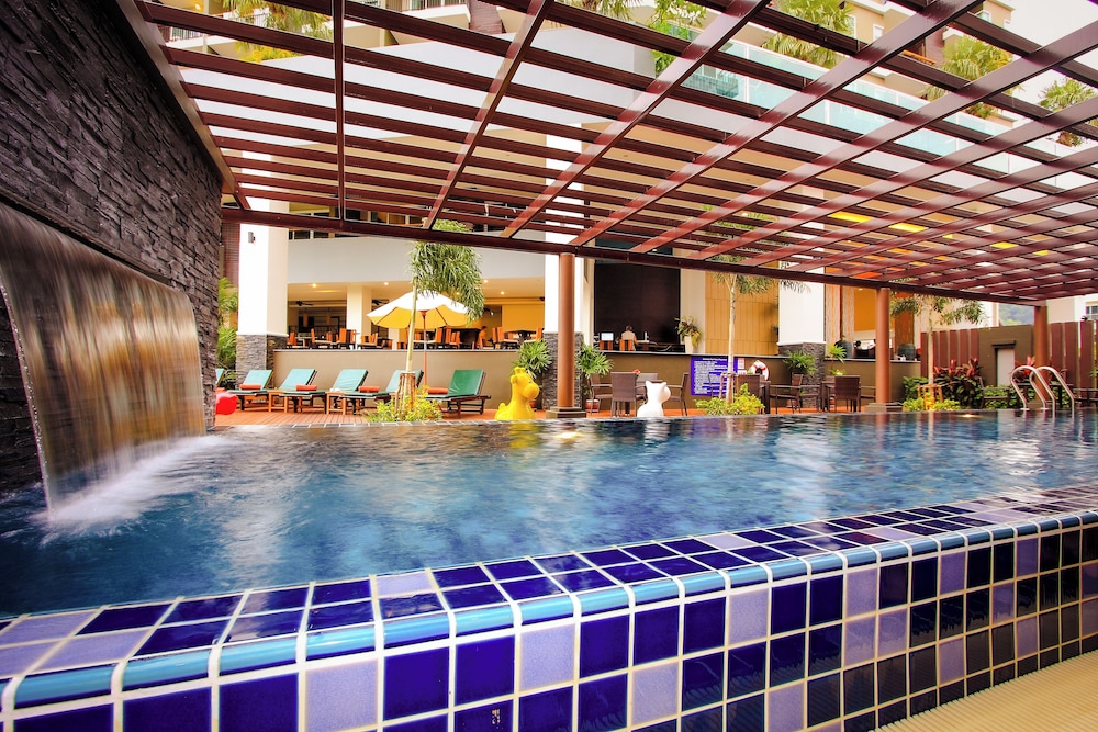 Andakira Hotel — Swimming pool in Patong Beach, Phuket Province