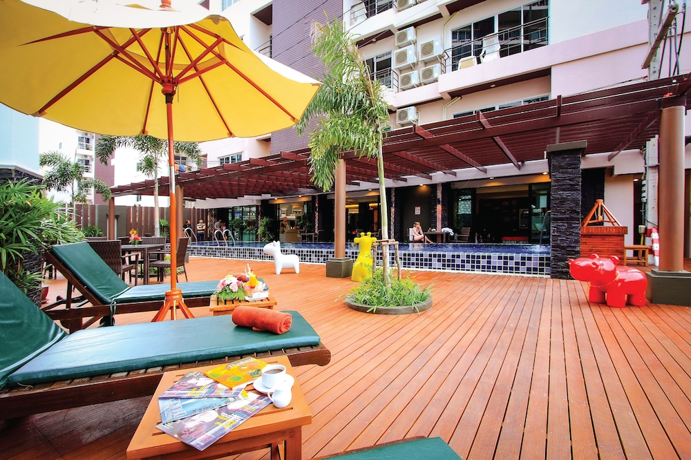 Andakira Hotel — Restaurant & bars in Patong Beach, Phuket Province