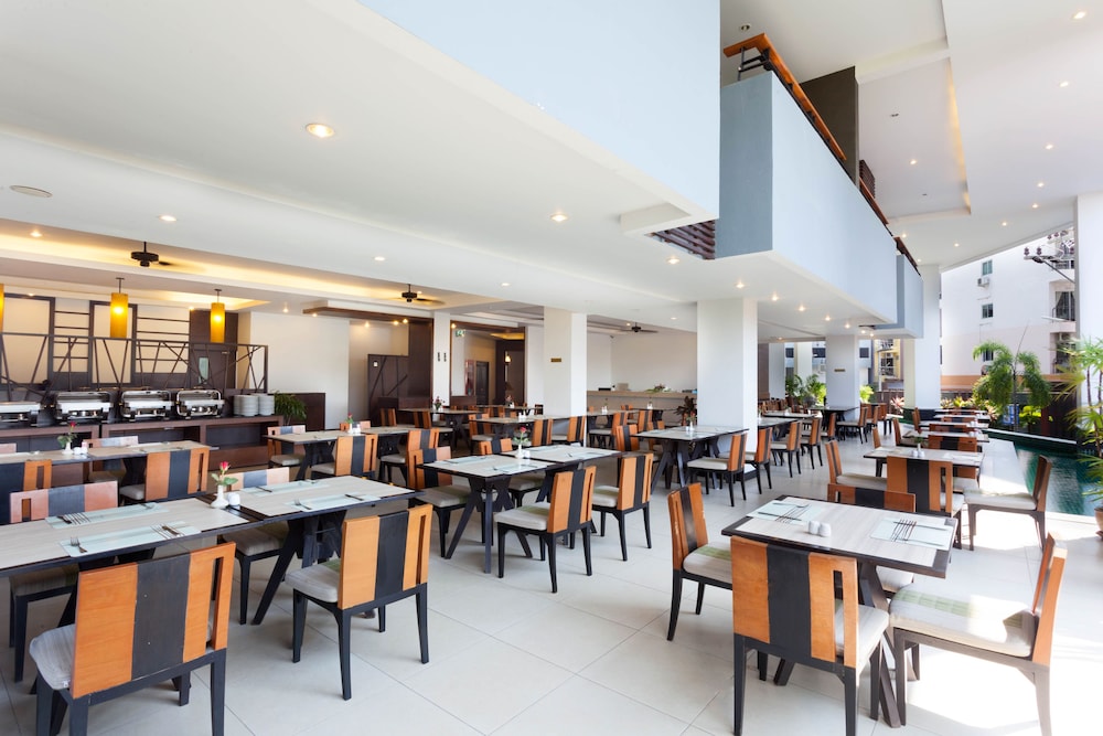 Andakira Hotel — Restaurant & bars in Patong Beach, Phuket Province