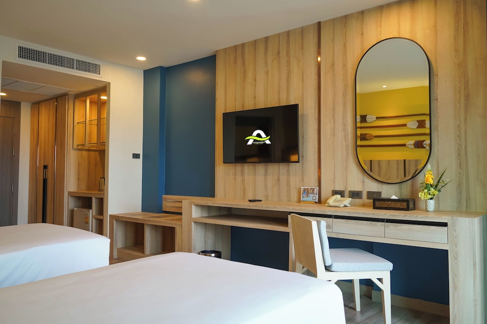 Andakira Hotel — Hotel rooms in Patong Beach, Phuket Province