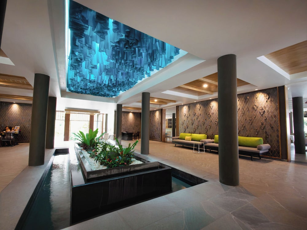 Andaman Cannacia Resort & Spa — Hotel building in Karon, Phuket Province
