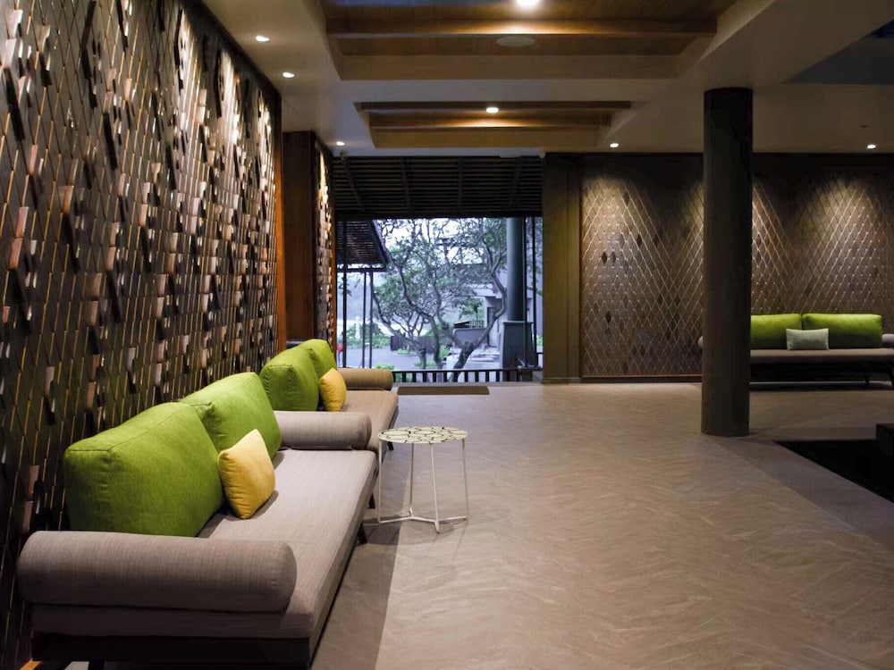 Andaman Cannacia Resort & Spa — Hotel building in Karon, Phuket Province