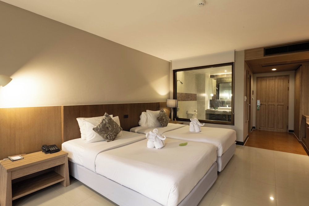 Andaman Cannacia Resort & Spa — Hotel rooms in Karon, Phuket Province